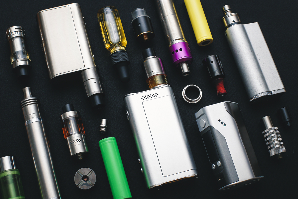 Rechargeable vs. Disposable Vapes: Which is Right for You?